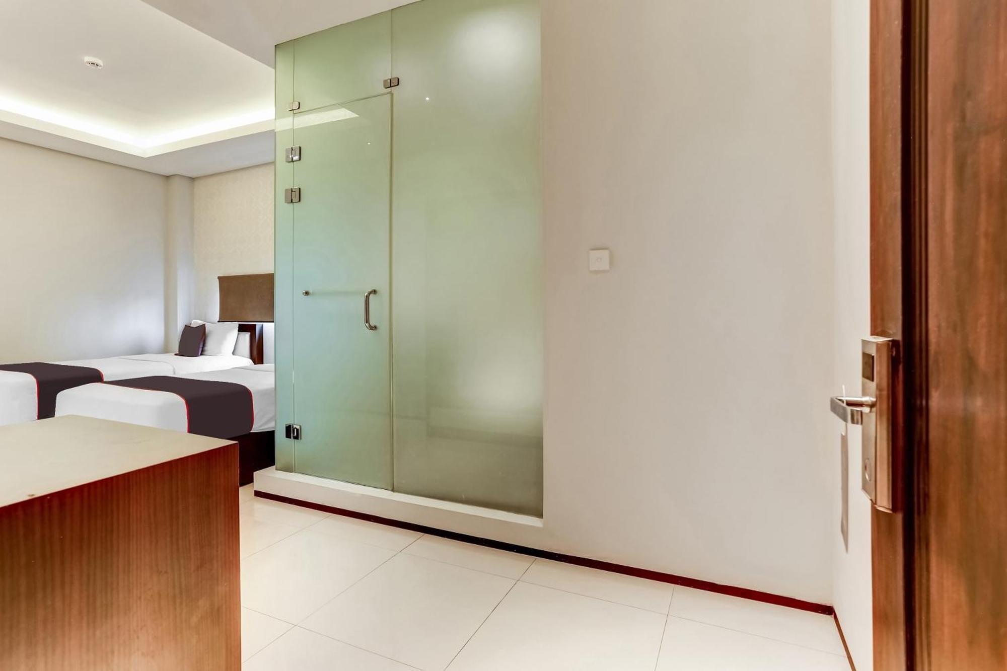 Collection O Legian Near Pantai Kuta Formerly Premium Legian Ngoại thất bức ảnh